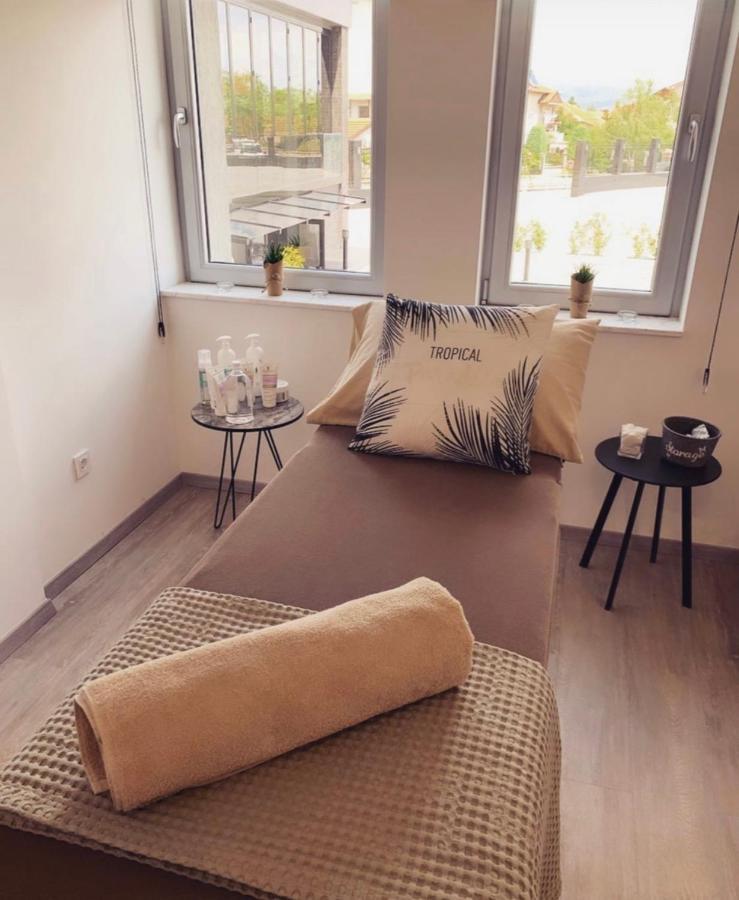 Paint It Black Hotel & Spa Gevgelija Extérieur photo
