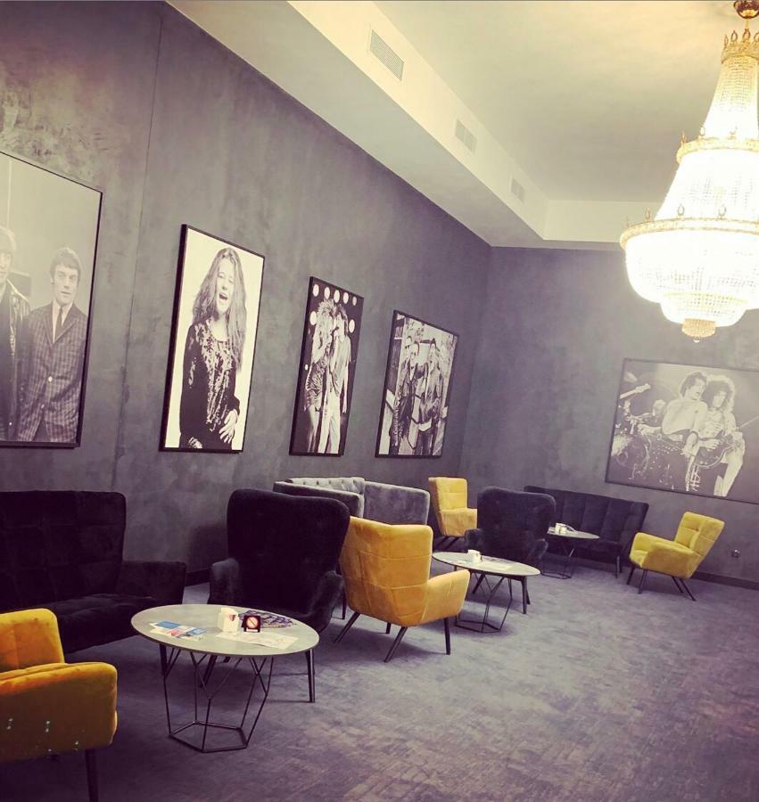 Paint It Black Hotel & Spa Gevgelija Extérieur photo