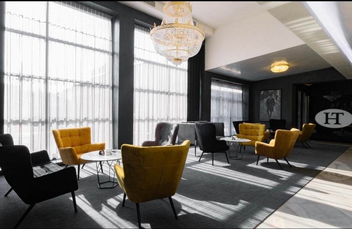 Paint It Black Hotel & Spa Gevgelija Extérieur photo