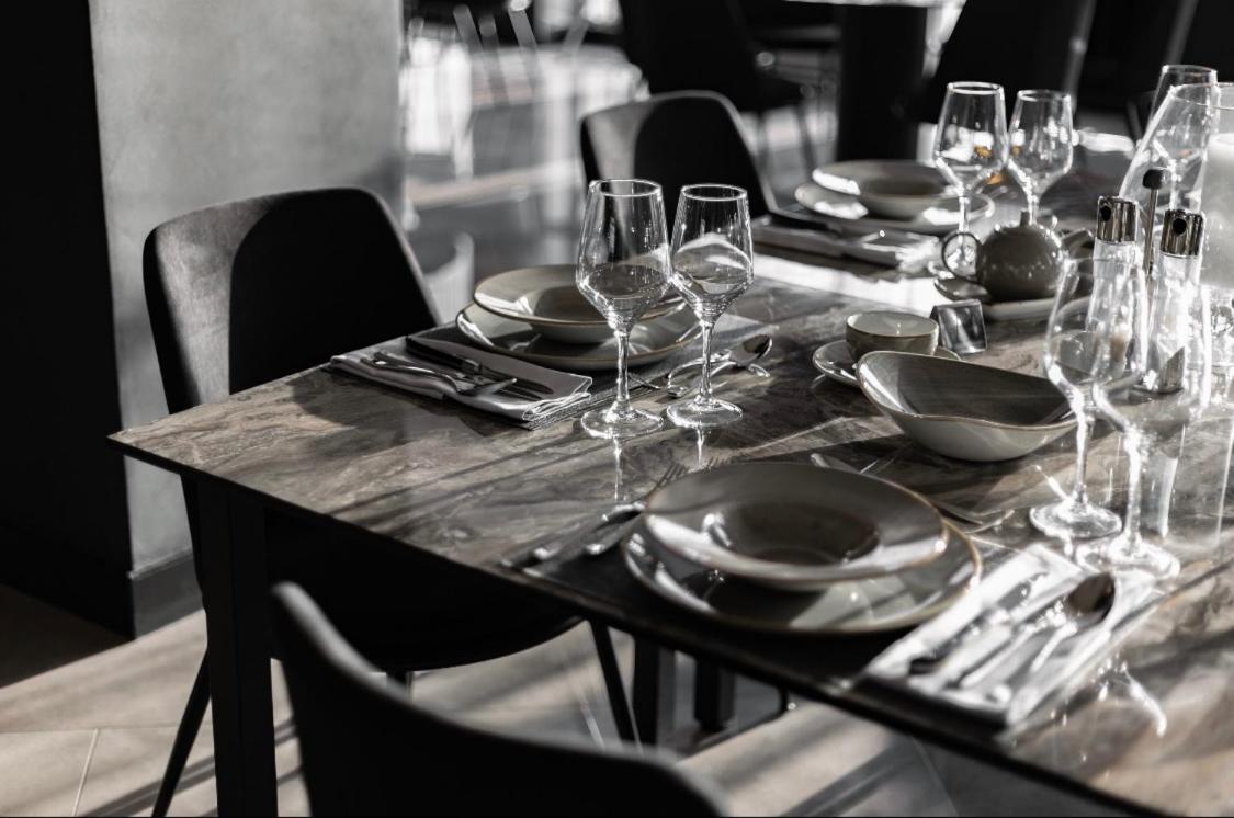Paint It Black Hotel & Spa Gevgelija Extérieur photo