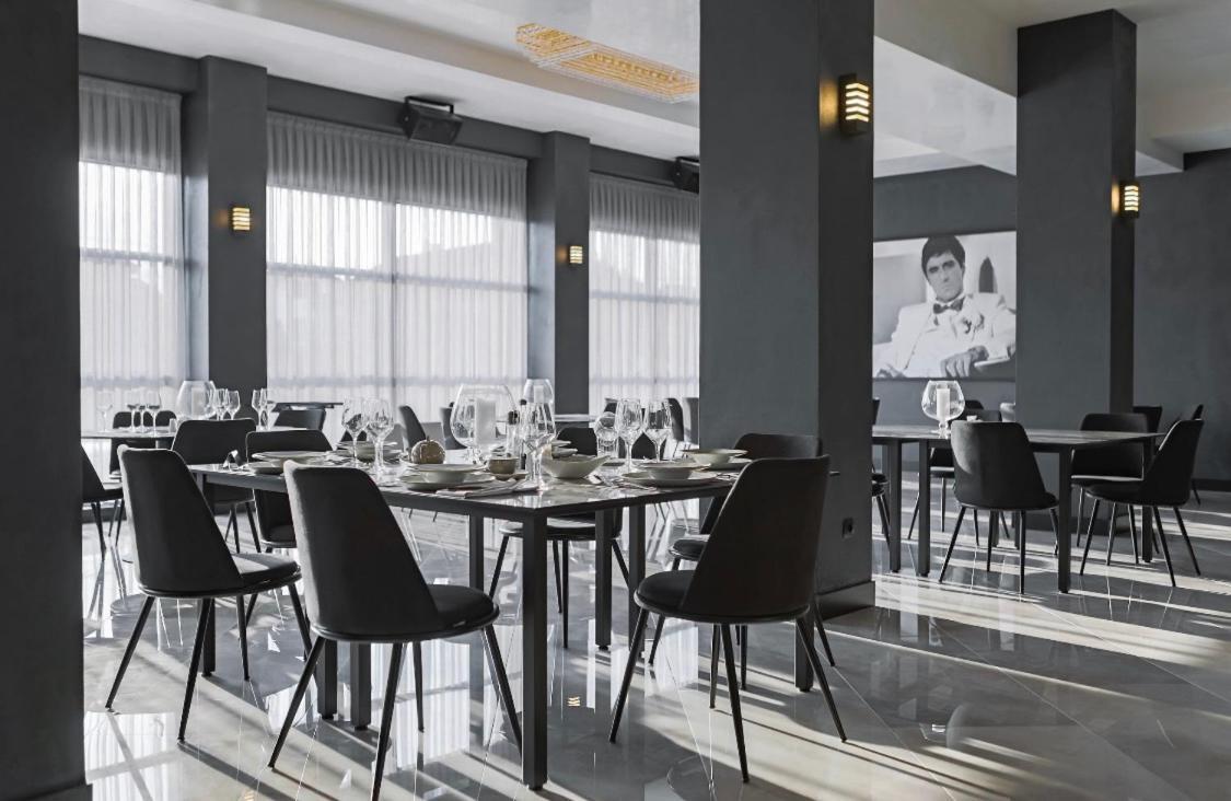 Paint It Black Hotel & Spa Gevgelija Extérieur photo